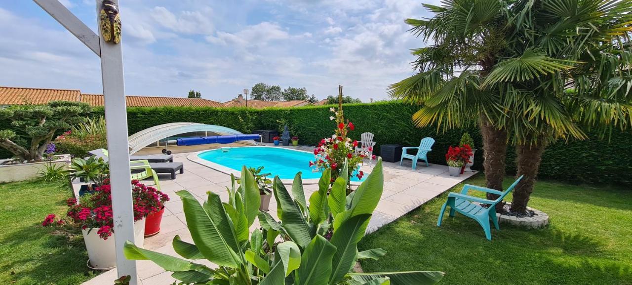 Studio Le Pavachon, Piscine Familiale Chauffee - A 3 Min Du Puy Du Fou Les Épesses Exterior foto